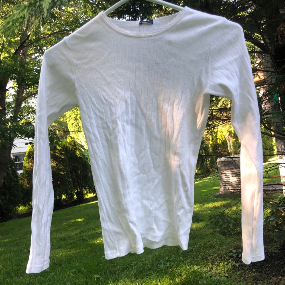 Brandy Melville white long sleeve shirt